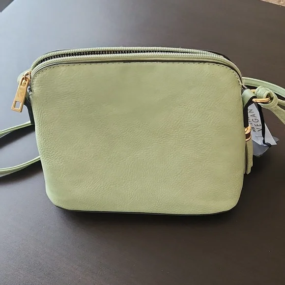 Deluxity Los Angeles, Vegan Green Purse, New - Picture 9 of 11